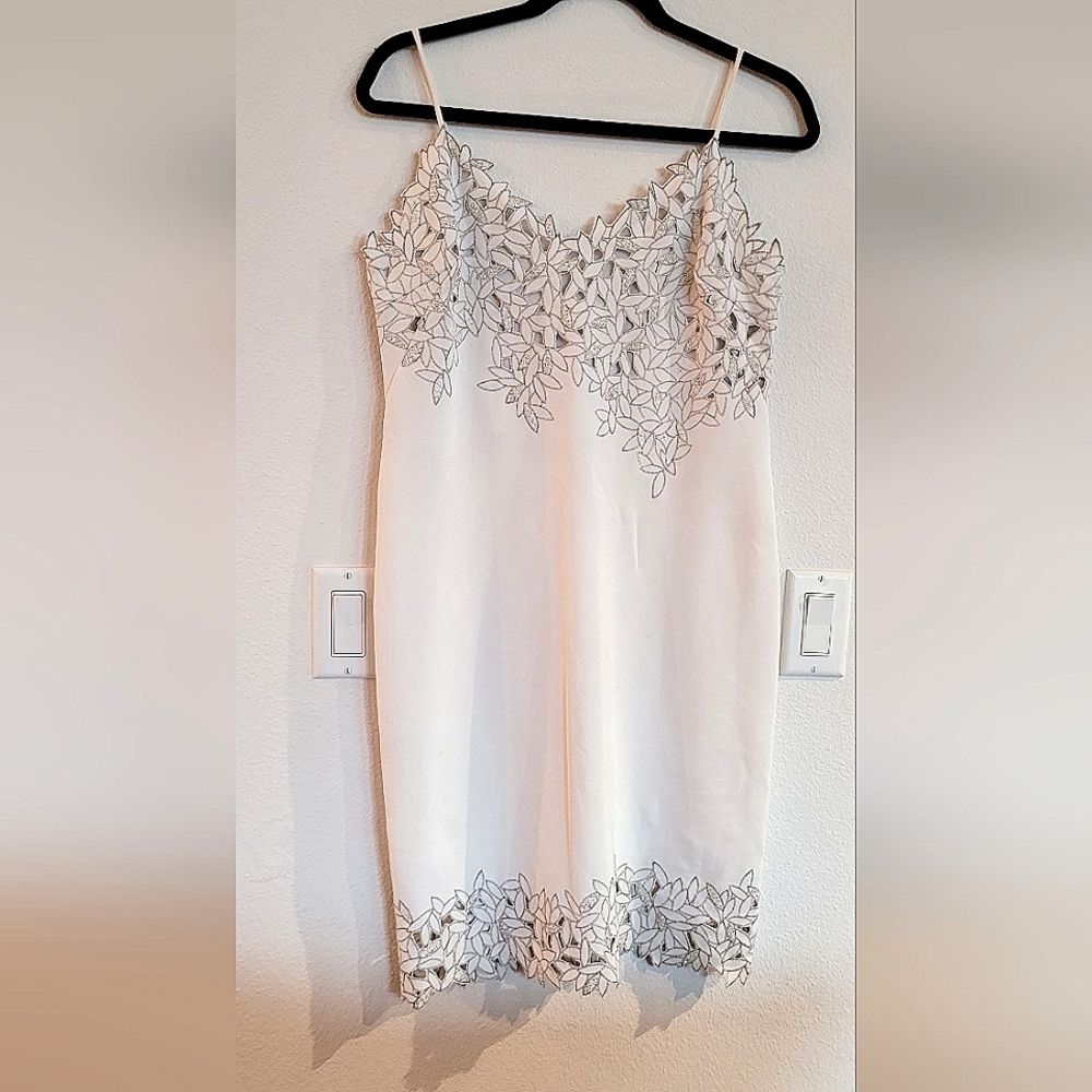 BASIX II White Cocktail dress with Silver Brodry and Sequence very mildl…